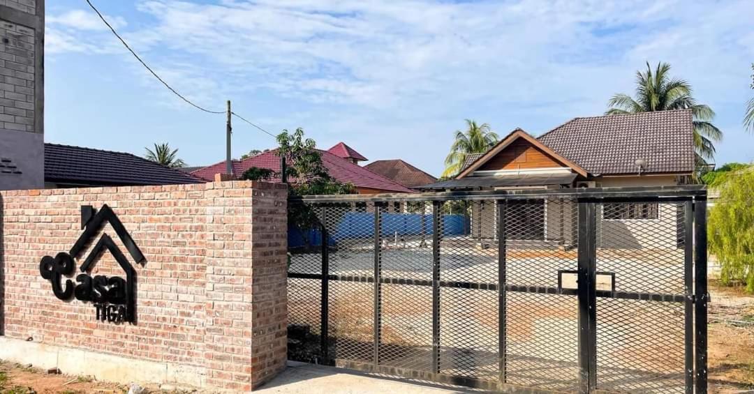 Casa Tiga Homestay Besut Kampung Kuala Besut Extérieur photo