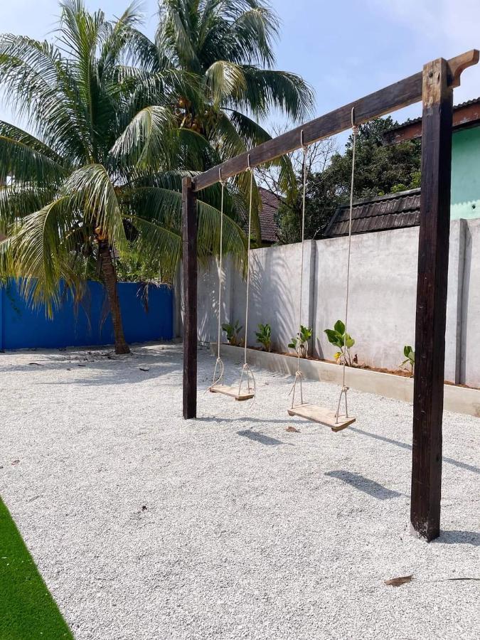 Casa Tiga Homestay Besut Kampung Kuala Besut Extérieur photo