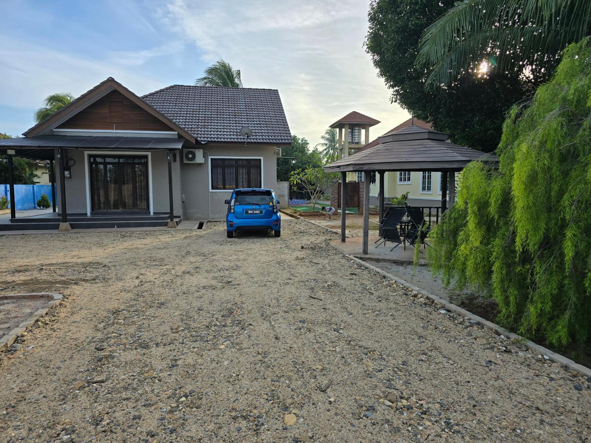 Casa Tiga Homestay Besut Kampung Kuala Besut Extérieur photo